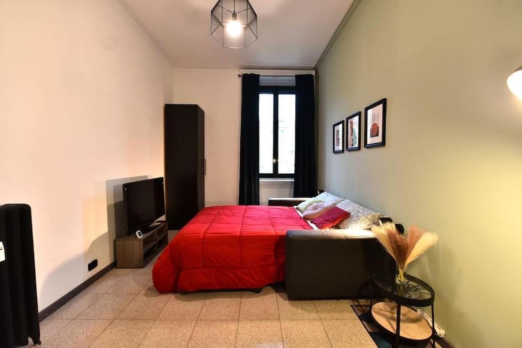 Ferienwohnung Caseospitali - Angolo Bernini Trilocale Luminoso Mailand Exterior foto